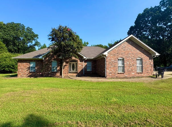 25038  Hwy 82, McCarley, MS 38943