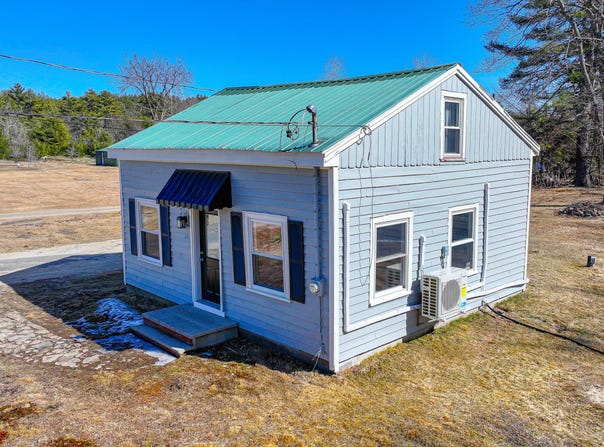 388 Lambs Mill Road Road, Naples, ME 04055