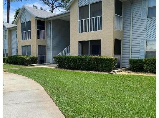 101 Bent Tree Drive, Daytona Beach, FL 32114