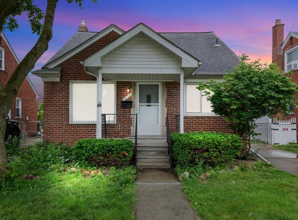 9250 Rosedale Boulevard, Allen Park, MI 48101