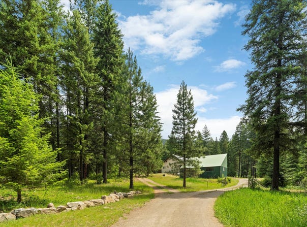 90 Ocallahan Lane, Trout Creek, MT 59874