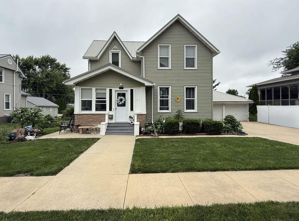 511 Blackhawk, Reinbeck, IA 50669