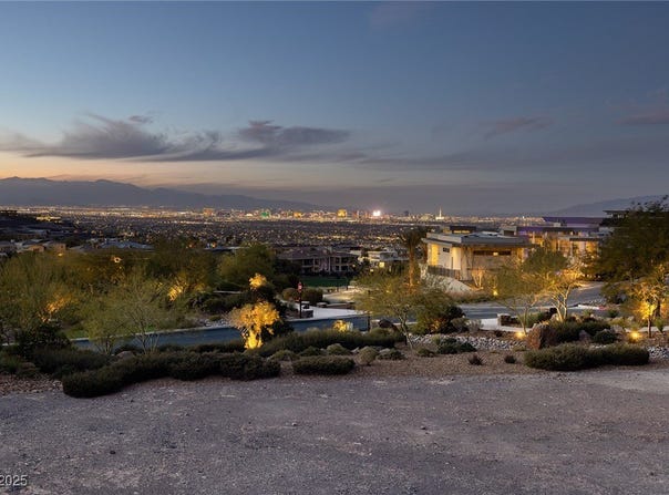 657 Boulder Summit Drive, Henderson, NV 89012