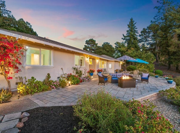 4322 Oakridge Lane, Penngrove, CA 94951