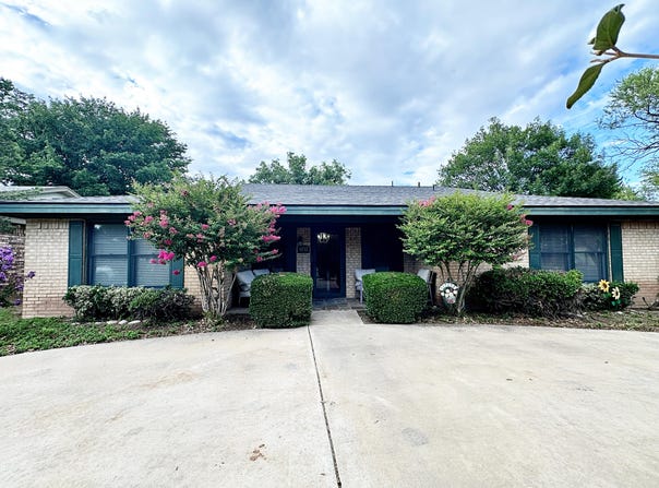 5712 70th Place, Lubbock, TX 79424