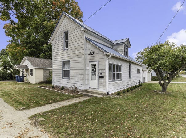413 N Maple Street, Shelby, MI 49455