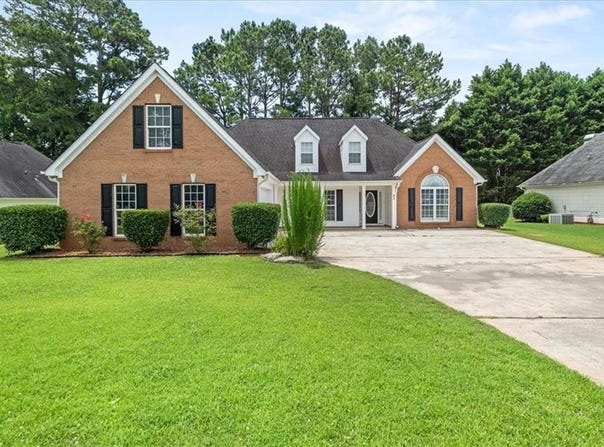 93 Pebble Creek Drive, Newnan, GA 30265