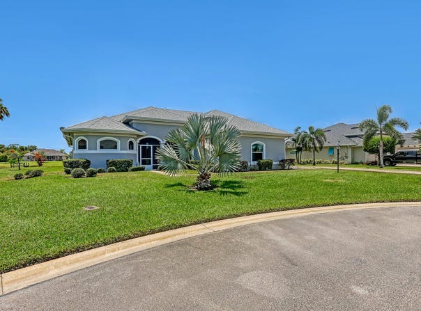 107 Aeolian Harp Path, Sebastian, FL 32958