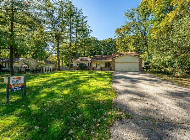 22285 Prosper Drive, Southfield, MI 48033
