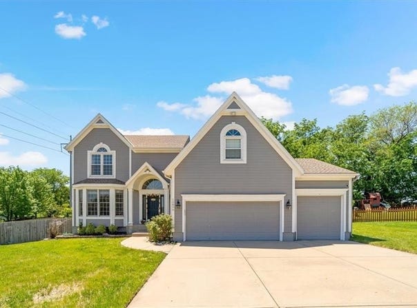 12890 S Greenwood Street, Olathe, KS 66062