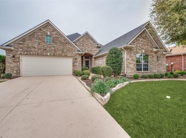 11913 Shalimar Way, Denton, TX 76207