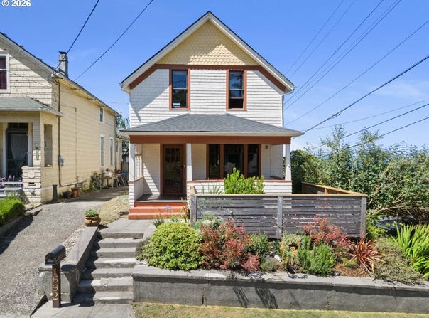 1692 FRANKLIN Ave, Astoria, OR 97103