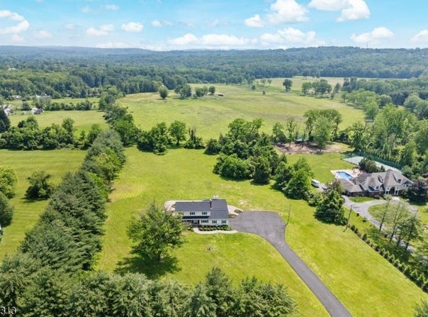1602 Harbourton Rocktown Rd, Hopewell Twp., NJ 08530-3004