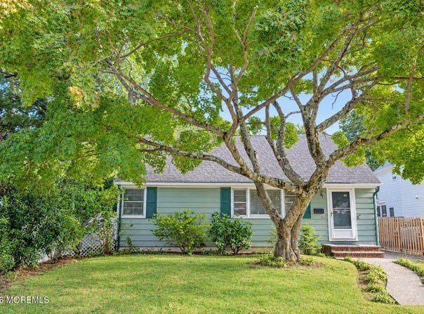9 McCarter Avenue, Fair Haven, NJ 07704