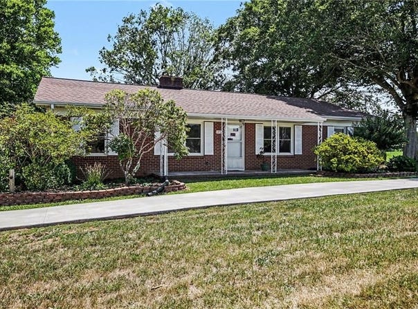 1476 US Highway 64 E, Mocksville, NC 27028