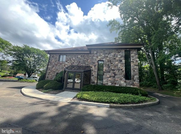 706 LAKESIDE PARK, SOUTHAMPTON, PA 18966