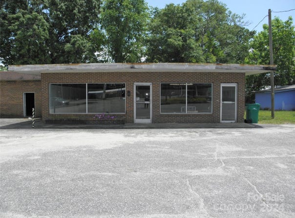 185 Hwy 1 South, Cheraw, SC 29520