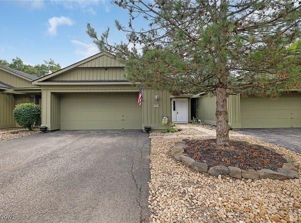 17317 Otani Court, Strongsville, OH 44136