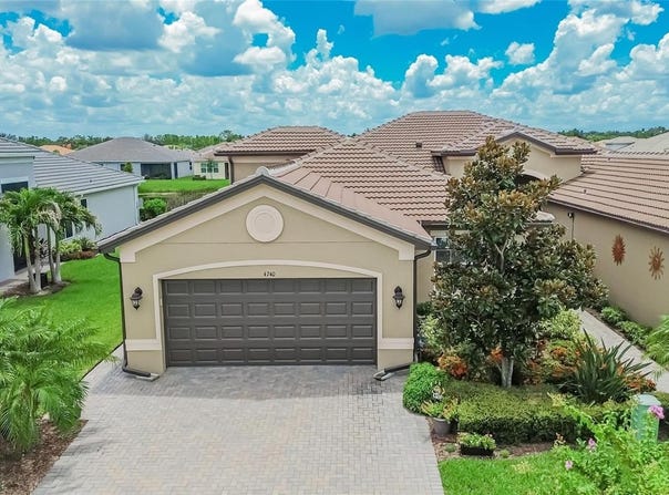 4740 AVILA LAKES Drive, WIMAUMA, FL 33598