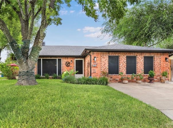 107 E Camellia Avenue, McAllen, TX 78501