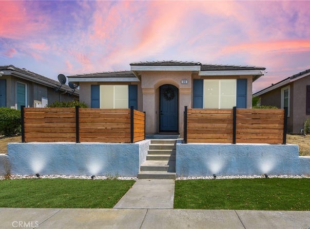515 Palm Avenue, San Jacinto, CA 92582
