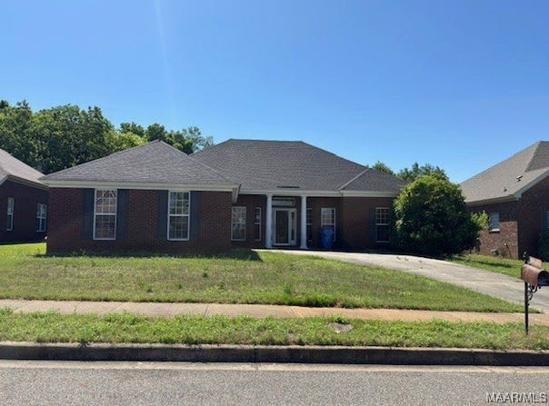 1946 CHANCELLOR RIDGE Road, Prattville, AL 36066