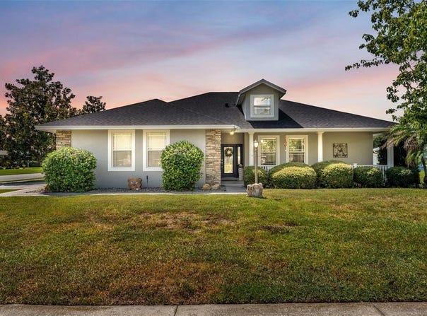 145 WINONA Circle, AUBURNDALE, FL 33823