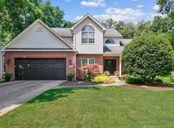 7108 Dove Drive, Schererville, IN 46375