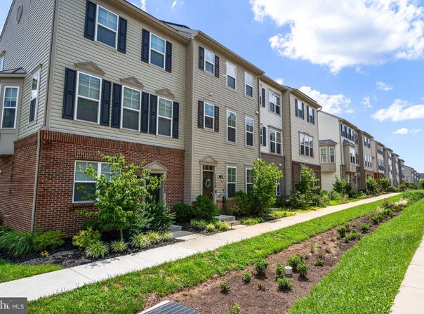 15730 TROLLEY LANE, SILVER SPRING, MD 20906