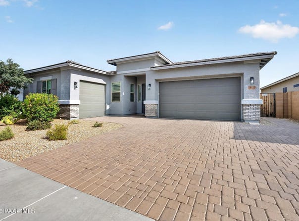 14139 W Gray Fox Trail, Surprise, AZ 85387