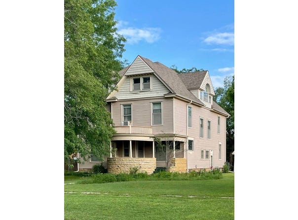 700 Broadway St, Jewell, KS 66949
