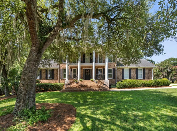 64 Sorento Boulevard, Hanahan, SC 29410
