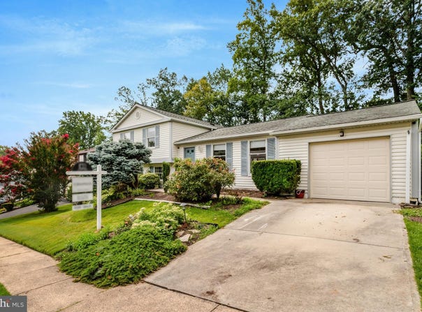7615 SPRINGFIELD HILLS DRIVE, SPRINGFIELD, VA 22153