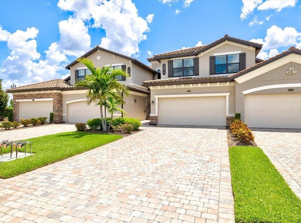 6005 WORSHAM LANE, BRADENTON, FL 34211