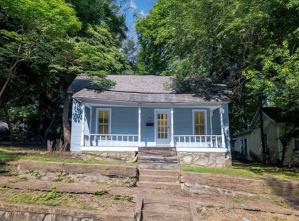 220 South 3rd Street, Thayer, MO 65791