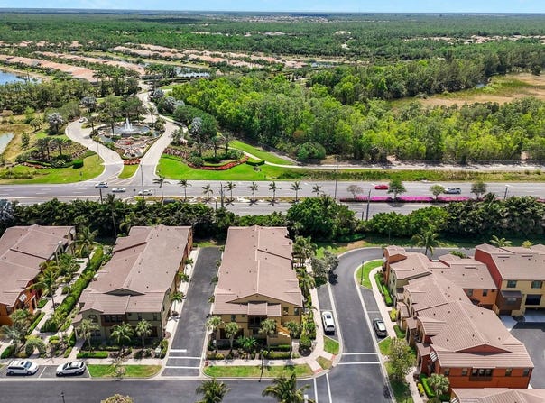 9054 CAPISTRANO Street N unit: 4003, Naples, FL 34113