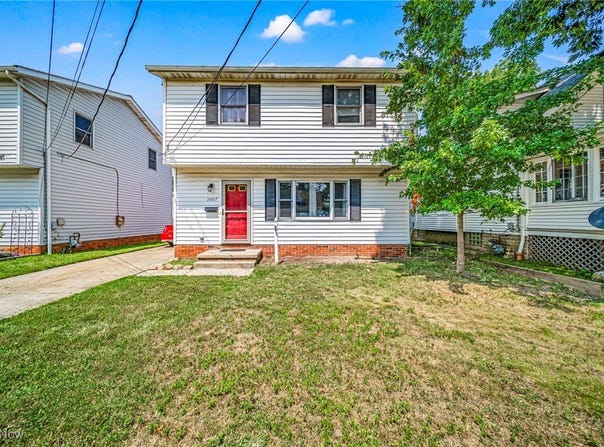 30317 Thomas Street, Willowick, OH 44095