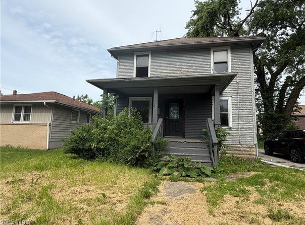 235 Iddings Avenue SE, Warren, OH 44483