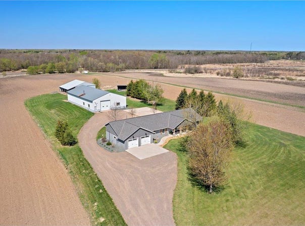 40610 Vickers Street NE, Stanchfield, MN 55080
