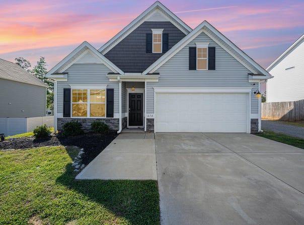 614 Marian Way, Sanford, NC 27330