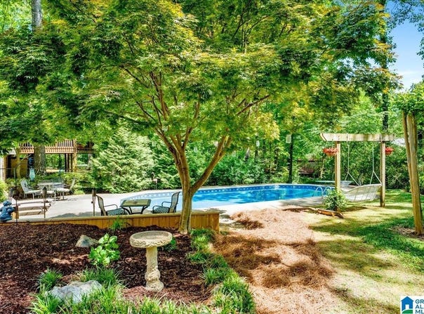 5483 DOVER CLIFF CIRCLE, BIRMINGHAM, AL 35242