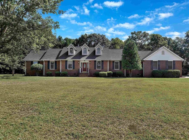 1000 Meadow Lane, Anderson, SC 29621