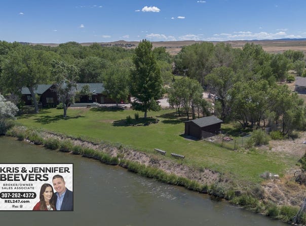 12020 E Platte River Road, Evansville, WY 82636-9694