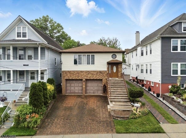 123 Chestnut St, Garfield City, NJ 07026-2705