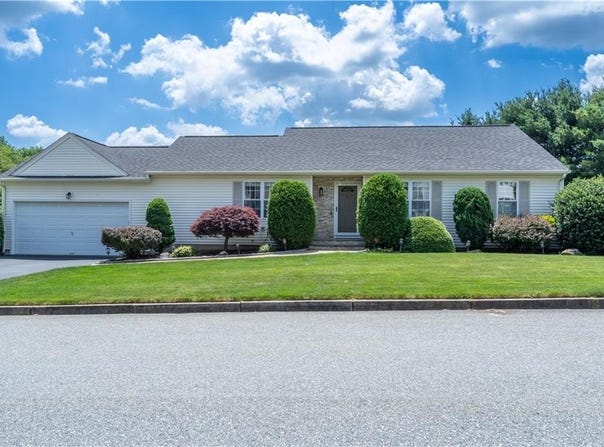 62 Scituate Farms Drive, Cranston, RI 02921