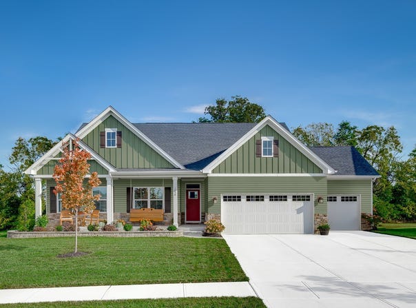 2420 Forestview Street NE, Canton, OH 44721