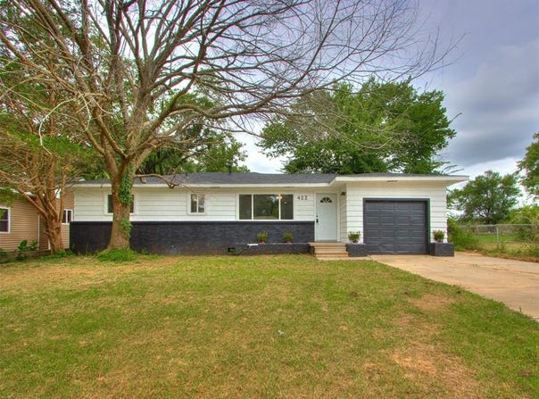 422 N Tenbrook Avenue, Shawnee, OK 74801