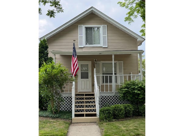 130 Roehrig Street, Trenton, MI 48183