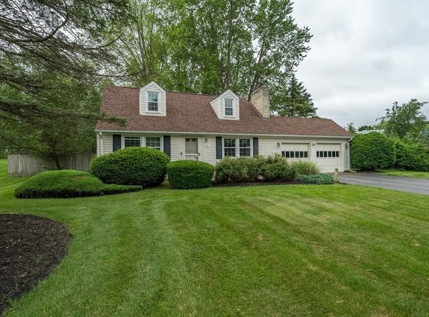74 Pine Circle, Horseheads, NY 14845