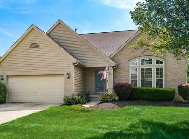 4230 E Bay Circle, Lewis Center, OH 43035